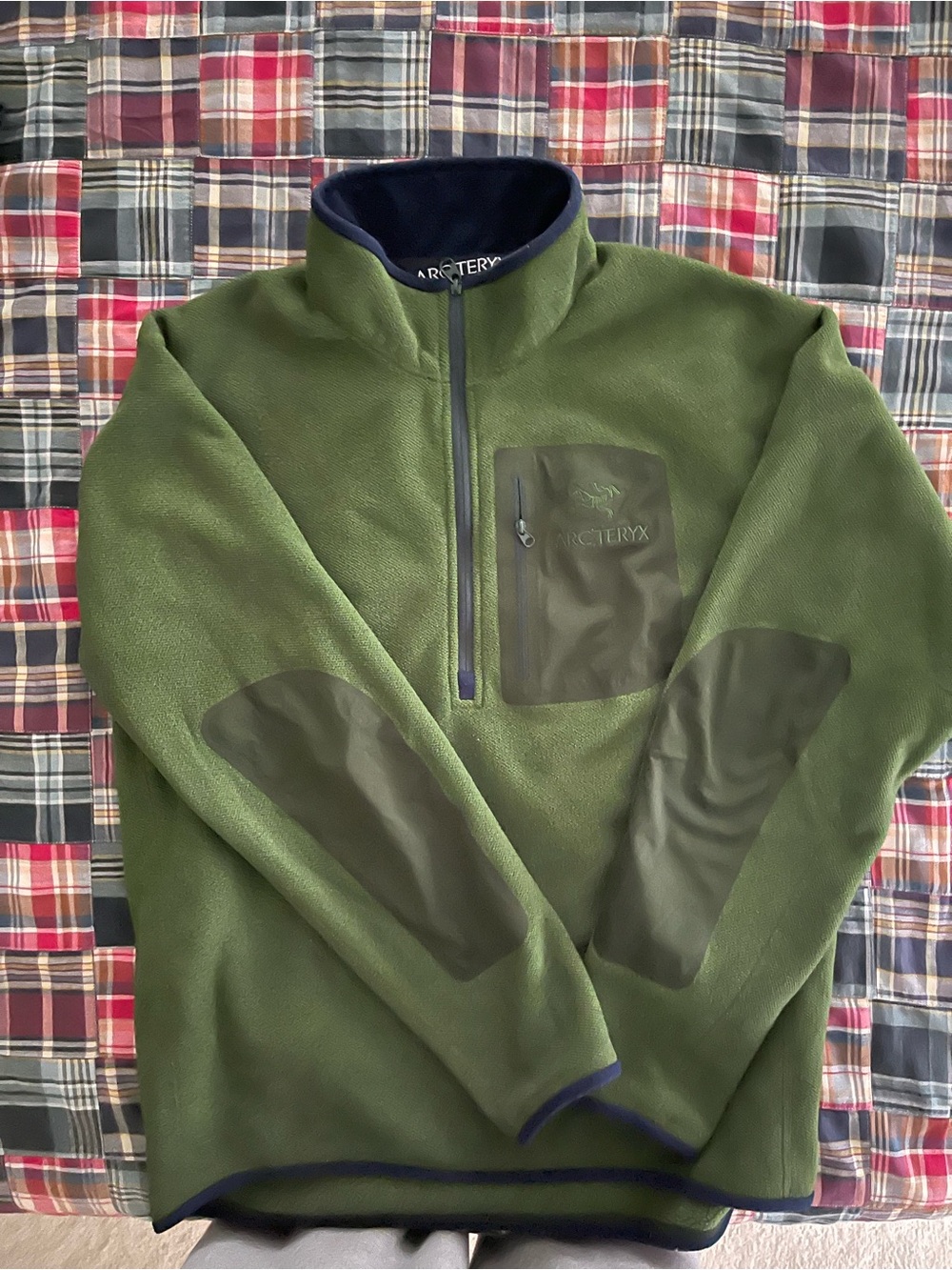 Arc'teryx Men's Olive Green Quarter-Zip Fleece Pullover